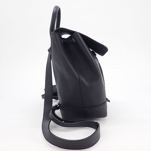 Louis Vuitton Lock Me Backpack Calfskin Noir Black Shoulder Bag - Picture 4 of 10